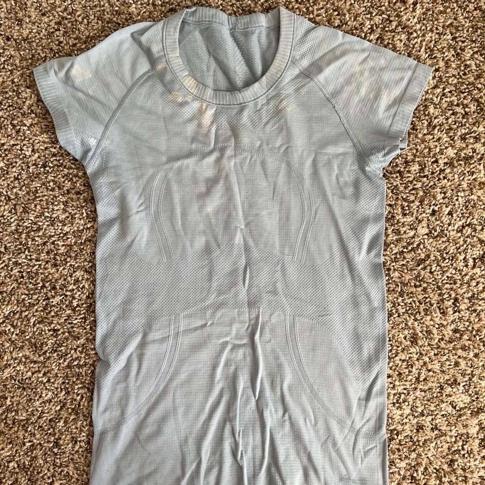Womens lululemon top